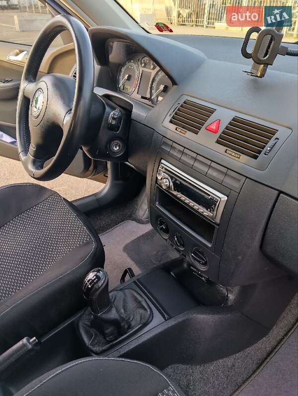 Універсал Skoda Fabia 2005 в Києві