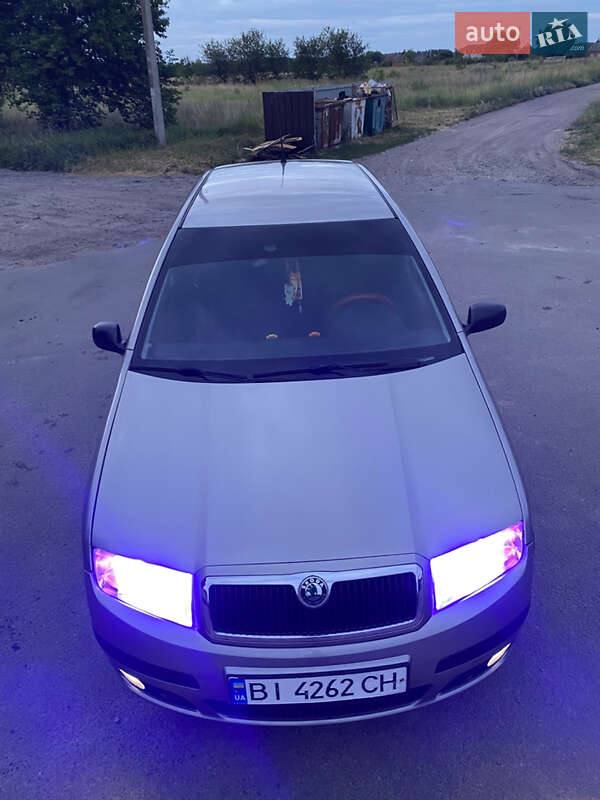Хетчбек Skoda Fabia 2006 в Полтаві