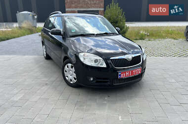 Універсал Skoda Fabia 2009 в Хмельницькому