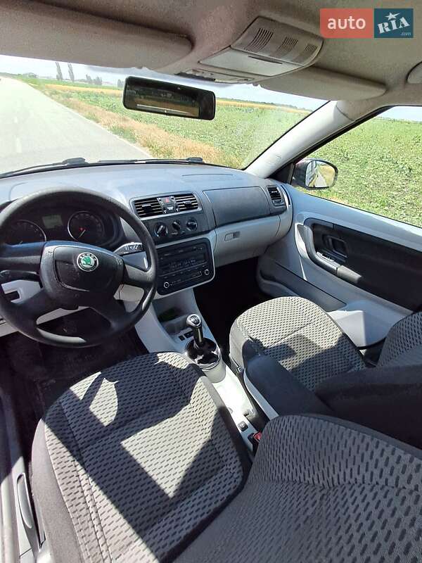 Универсал Skoda Fabia 2011 в Днепре