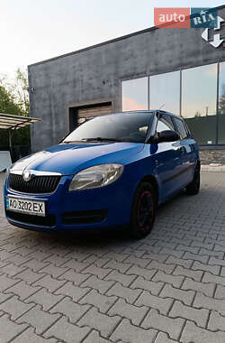 Хетчбек Skoda Fabia 2010 в Калинах