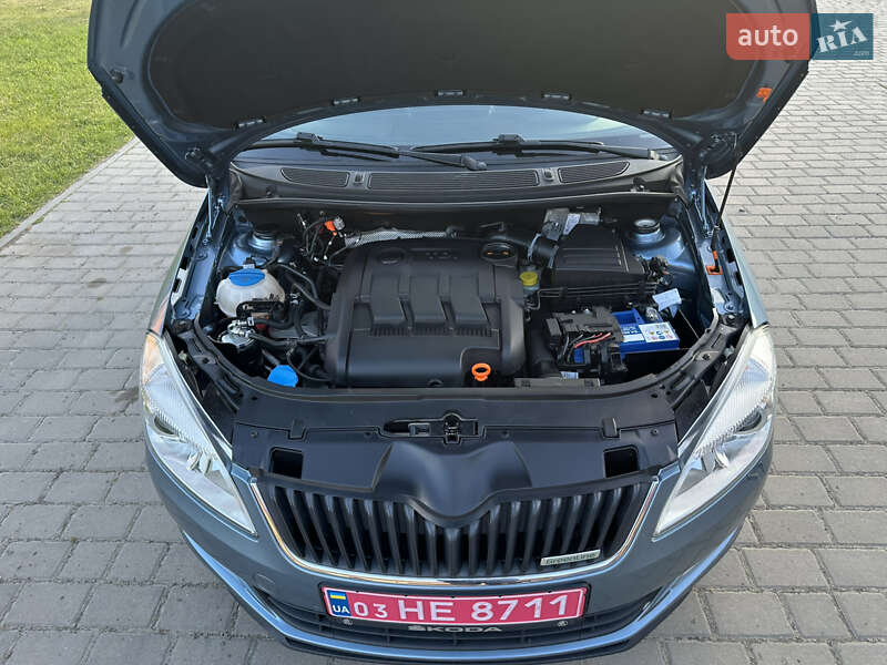 Универсал Skoda Fabia 2011 в Бродах