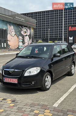 Универсал Skoda Fabia 2009 в Луцке