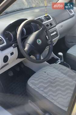 Хэтчбек Skoda Fabia 2007 в 