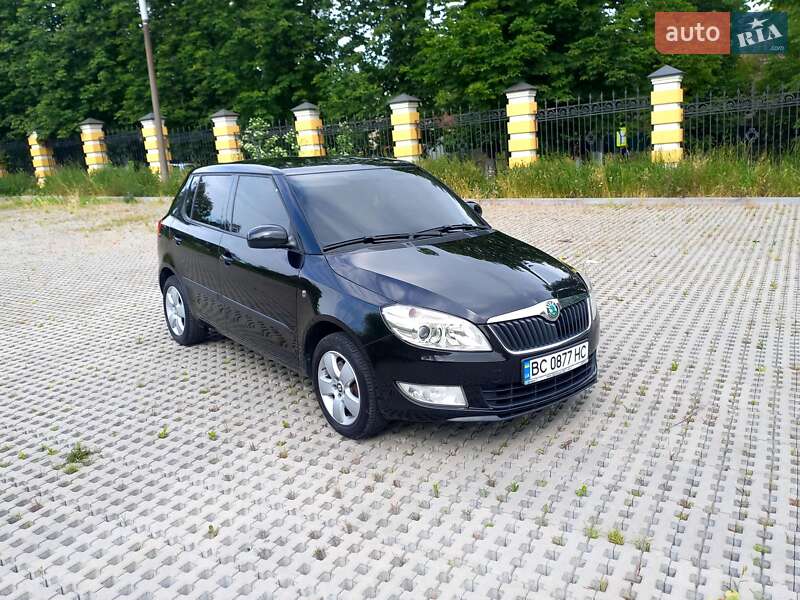 Хэтчбек Skoda Fabia 2011 в Киеве фото 4 Хэтчбек Skoda Fabia 2011 в Киеве