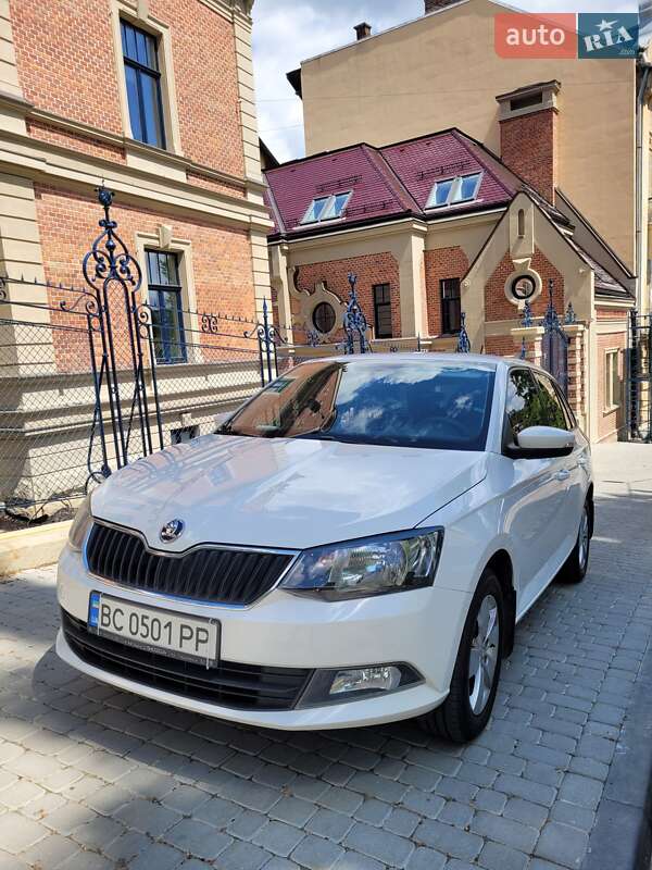 Універсал Skoda Fabia 2015 в Львові