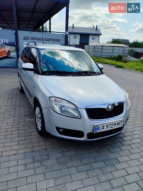 Универсал Skoda Fabia 2008 в Белой Церкви