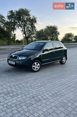 Хэтчбек Skoda Fabia 2003 в Запорожье
