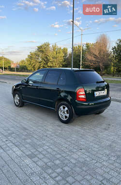 Хэтчбек Skoda Fabia 2003 в 
