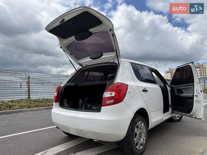Хэтчбек Skoda Fabia 2011 в Виннице фото 6 Хэтчбек Skoda Fabia 2011 в Виннице