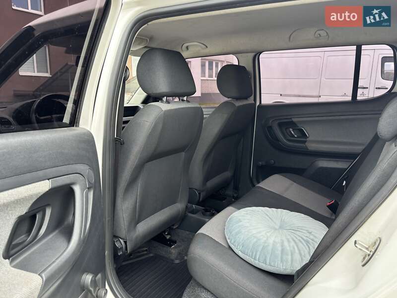 Хэтчбек Skoda Fabia 2011 в Виннице фото 11 Хэтчбек Skoda Fabia 2011 в Виннице