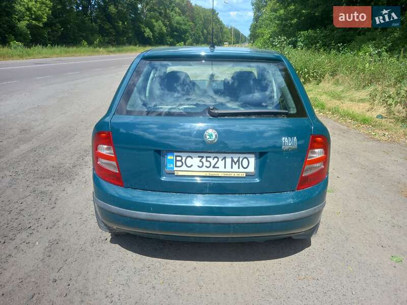 Хетчбек Skoda Fabia 2000 в Львові