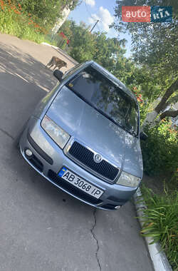 Седан Skoda Fabia 2006 в Ровно