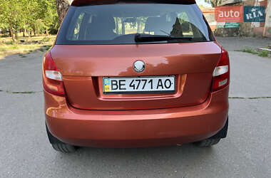 Хэтчбек Skoda Fabia 2008 в 
