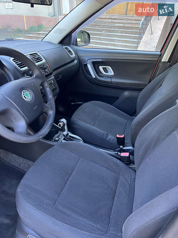 Хэтчбек Skoda Fabia 2008 в Николаеве