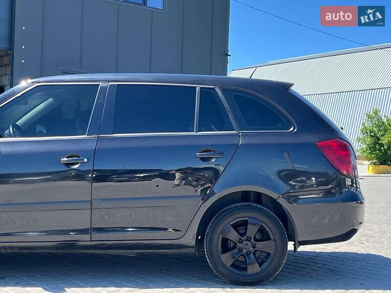 Універсал Skoda Fabia 2008 в Львові
