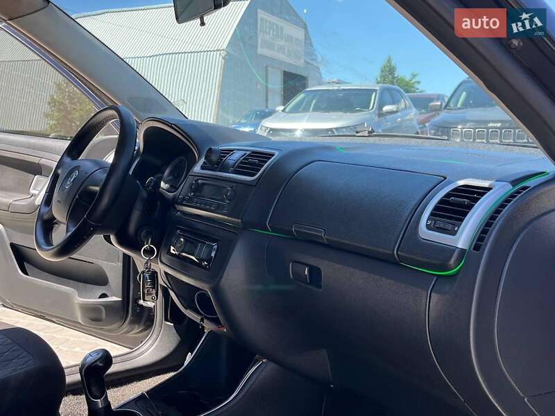 Універсал Skoda Fabia 2008 в Львові