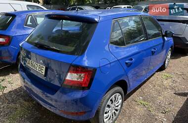 Хэтчбек Skoda Fabia 2021 в 
