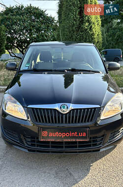 Хэтчбек Skoda Fabia 2011 в Сумах