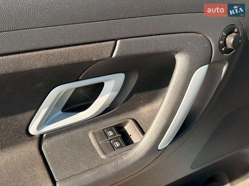 Хэтчбек Skoda Fabia 2008 в Львове