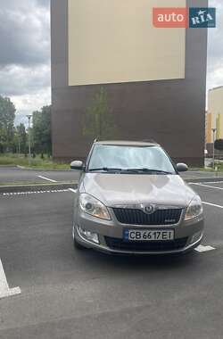 Универсал Skoda Fabia 2011 в Чернигове