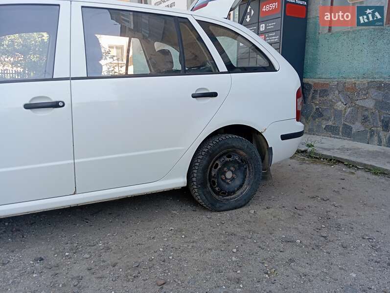 Хетчбек Skoda Fabia 2006 в Піщанці