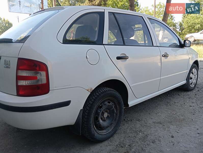 Хетчбек Skoda Fabia 2006 в Піщанці