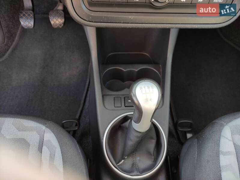 Универсал Skoda Fabia 2009 в Кривом Роге