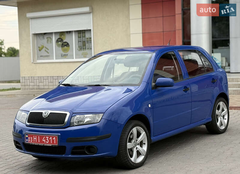 Хэтчбек Skoda Fabia 2005 в Староконстантинове