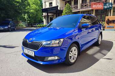 Універсал Skoda Fabia 2020 в Чернівцях