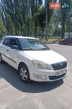 Хэтчбек Skoda Fabia 2012 в Киеве