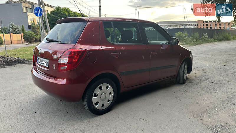 Хетчбек Skoda Fabia 2009 в Ужгороді