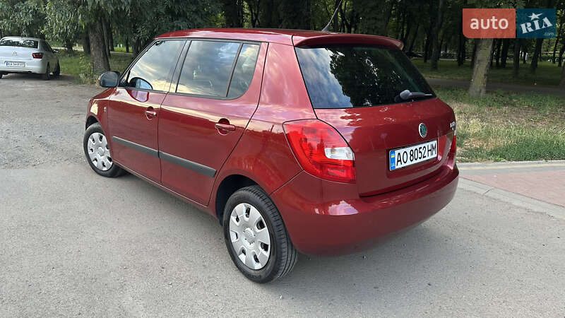 Хетчбек Skoda Fabia 2009 в Ужгороді