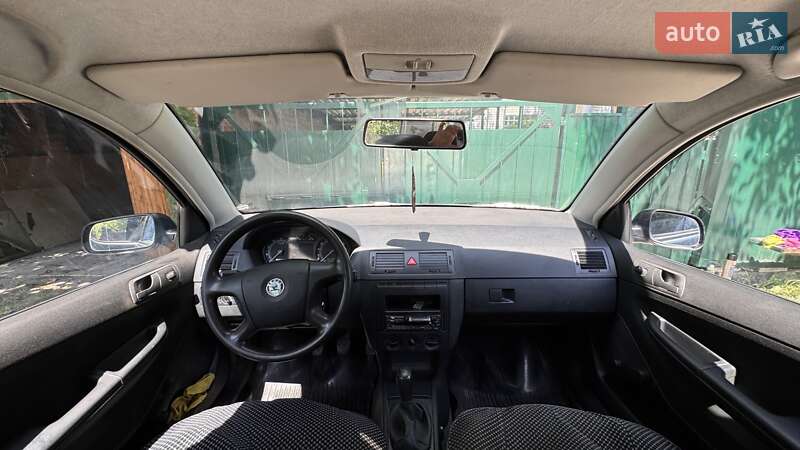 Хэтчбек Skoda Fabia 2004 в Мироновке фото 23 Хэтчбек Skoda Fabia 2004 в Мироновке