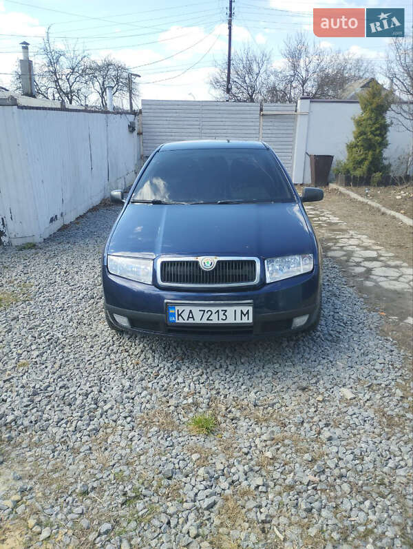 Седан Skoda Fabia 2001 в Харькове