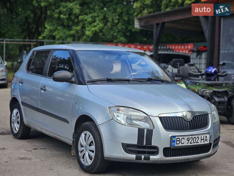 Хэтчбек Skoda Fabia 2007 в Львове