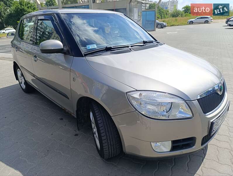 Хэтчбек Skoda Fabia 2008 в Львове фото 9 Хэтчбек Skoda Fabia 2008 в Львове