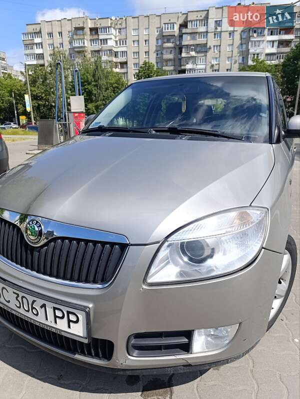 Хэтчбек Skoda Fabia 2008 в Львове фото 30 Хэтчбек Skoda Fabia 2008 в Львове