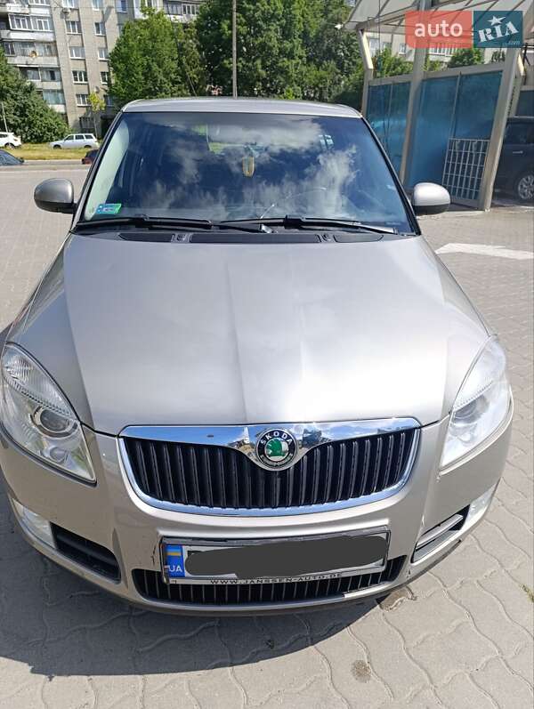 Хэтчбек Skoda Fabia 2008 в Львове фото 58 Хэтчбек Skoda Fabia 2008 в Львове