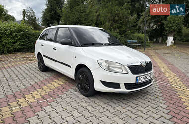 Универсал Skoda Fabia 2011 в Солотвине