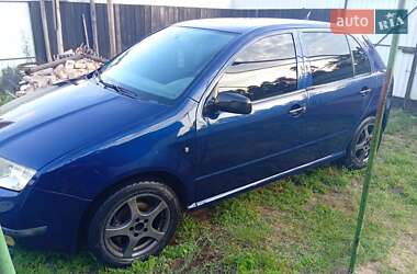 Хетчбек Skoda Fabia 2002 в Десні