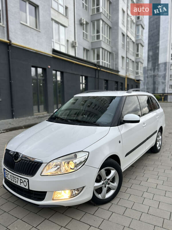 Универсал Skoda Fabia 2010 в Ивано-Франковске