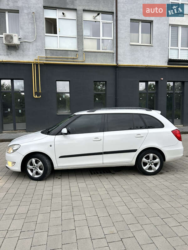 Универсал Skoda Fabia 2010 в Ивано-Франковске