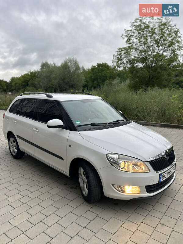 Универсал Skoda Fabia 2010 в Ивано-Франковске