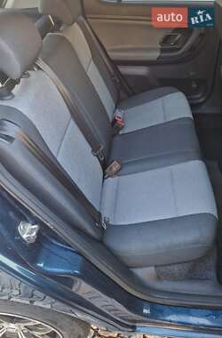 Хэтчбек Skoda Fabia 2011 в 