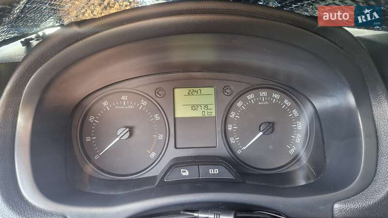 Хетчбек Skoda Fabia 2011 в Дубні