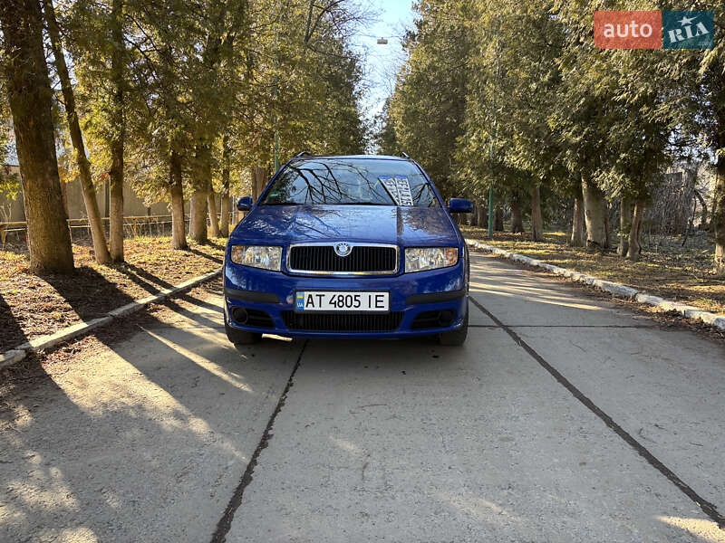 Универсал Skoda Fabia 2006 в Надворной