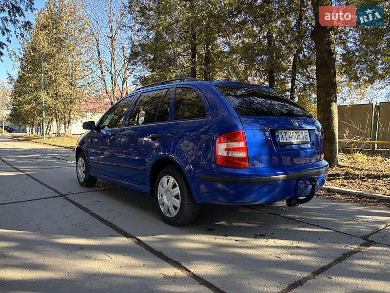 Универсал Skoda Fabia 2006 в Надворной