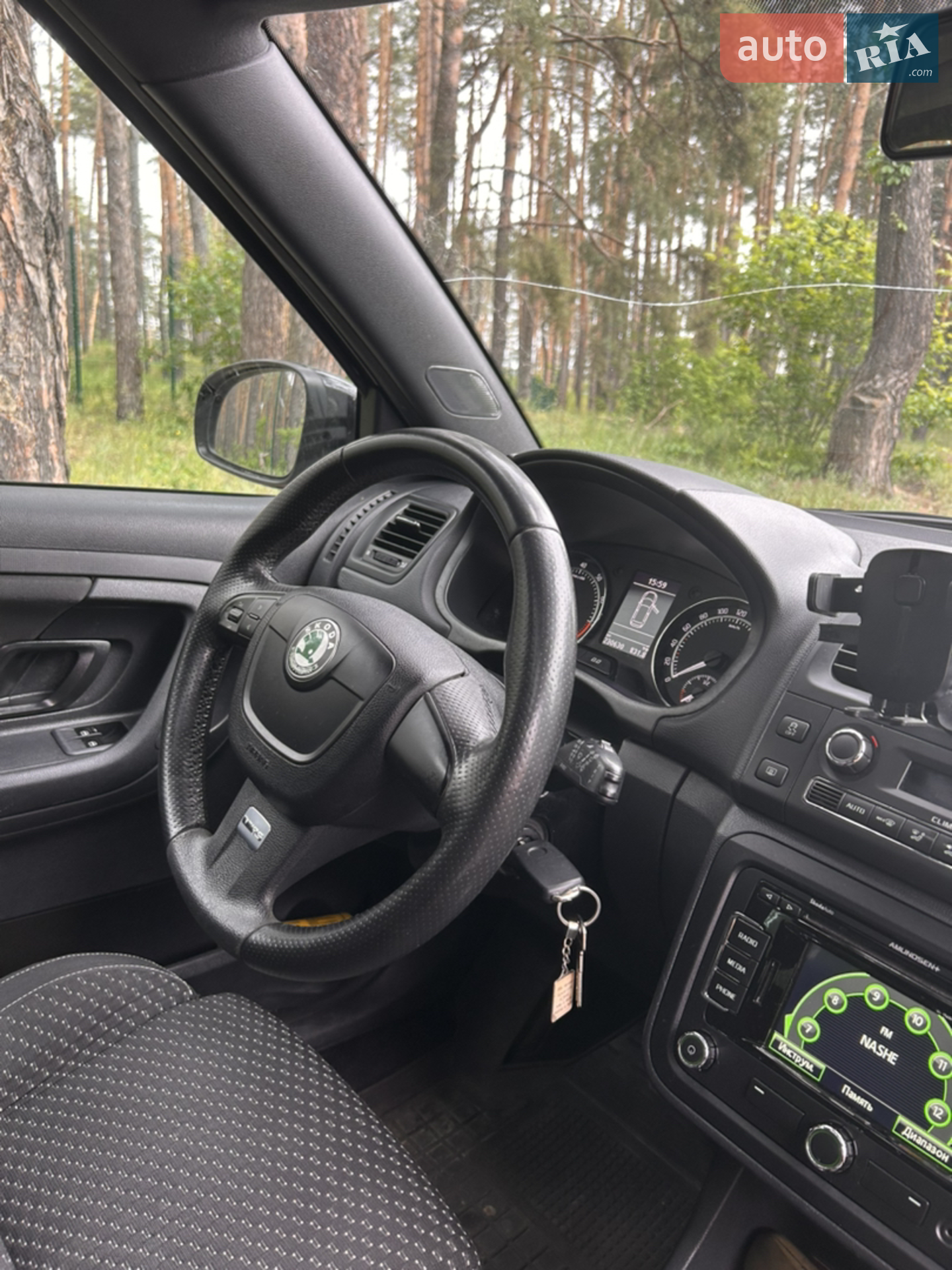 2011 Skoda Fabia - мініатюра 9