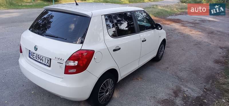 Хэтчбек Skoda Fabia 2012 в Фастове